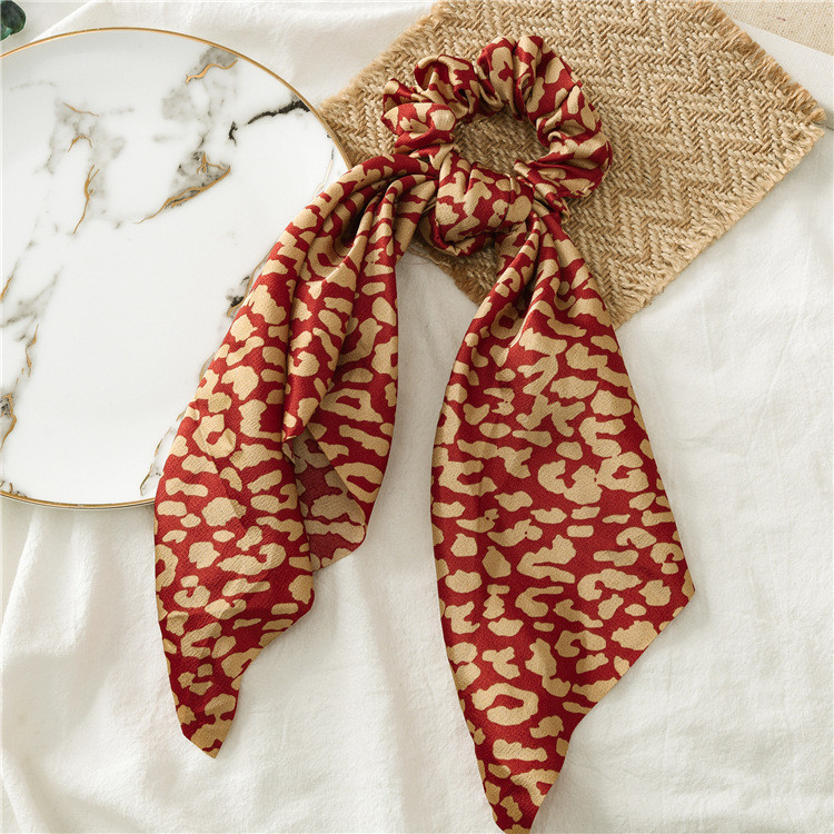 Leopard satin scrunchies with scarf Leopard satin scrunchies with scarf