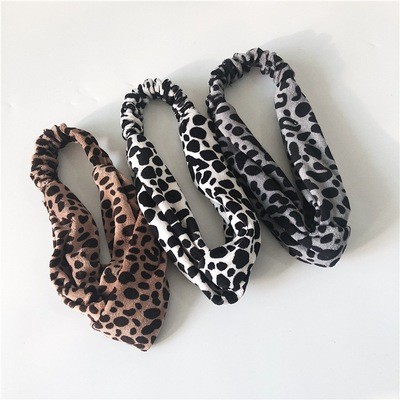 Coral velvet Leopard turban headband Coral velvet Leopard turban headband