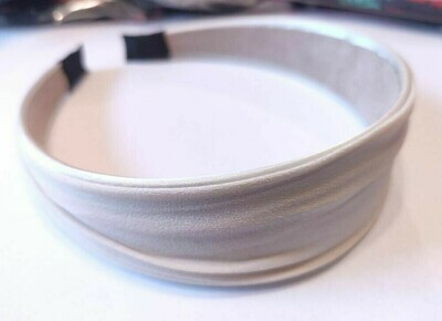 Chiffon & satin ribbon headband Chiffon & satin ribbon headband