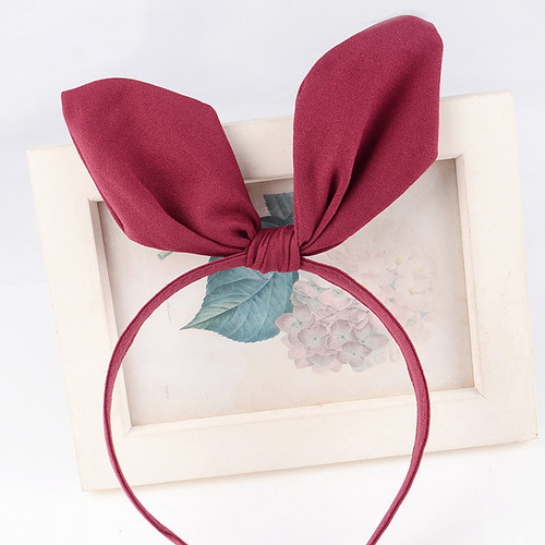 Plain headband with bow Plain headband with bow