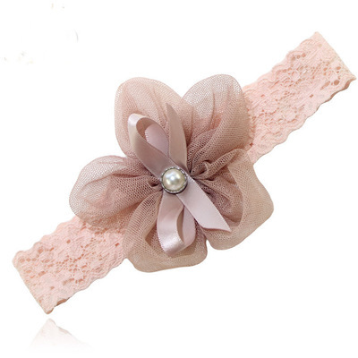 White pearl organza flower lace headband White pearl organza flower lace headband