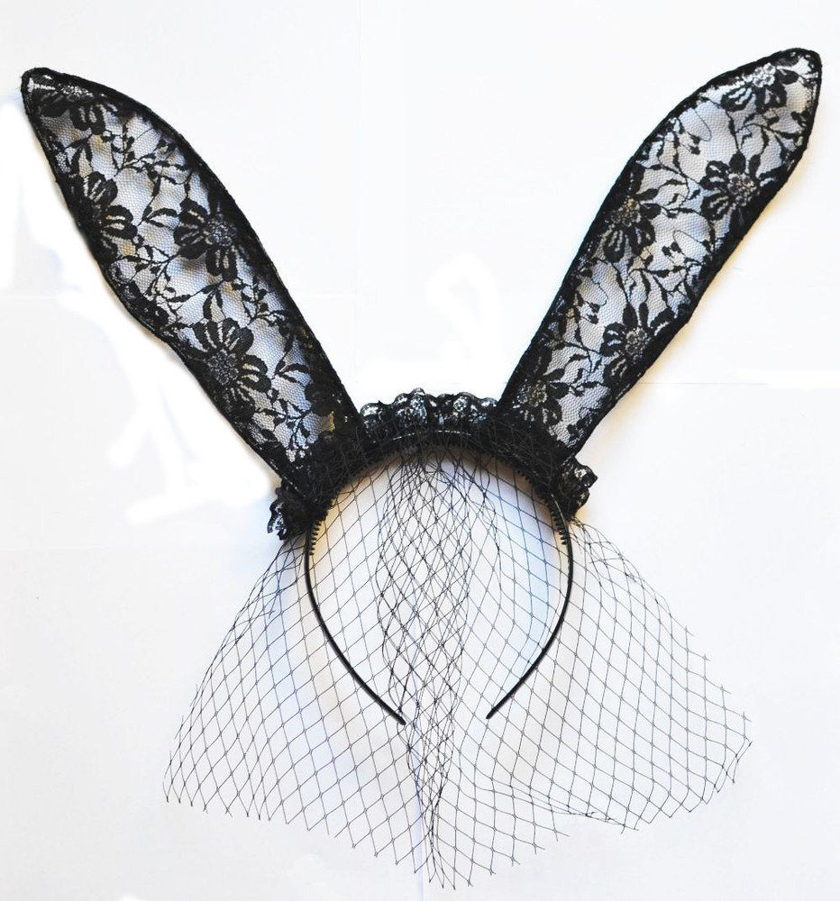 Lace bunny ears with gauze veil Lace bunny ears with gauze veil