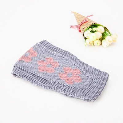 Pretty flowers crochet headband Pretty flowers crochet headband