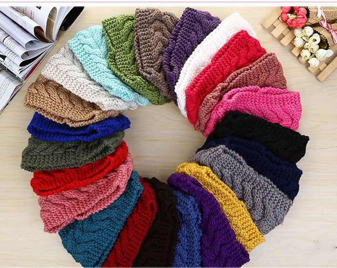 Braided loop crochet headband Braided loop crochet headband