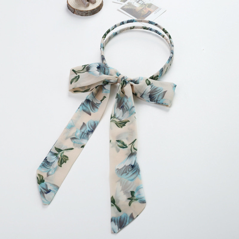 Long ribbon double-loop headband Long ribbon double-loop headband