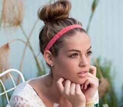 Knotted elastic headbands (5 pack) Knotted elastic headbands (5 pack)