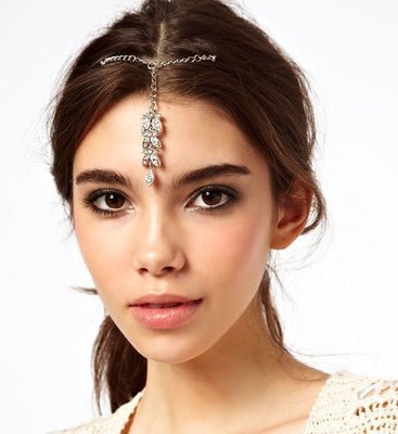 Shiny crystals double bobby pin Shiny crystals double bobby pin