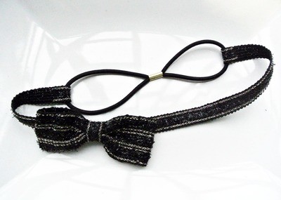 Black bow-tie elastic headband Black bow-tie elastic headband