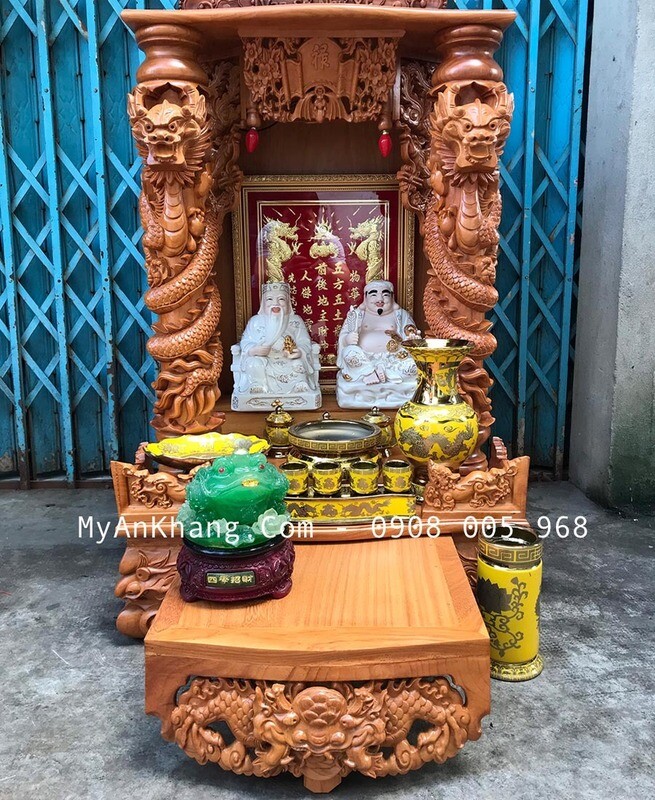 Bàn thờ thần tài rồng phách