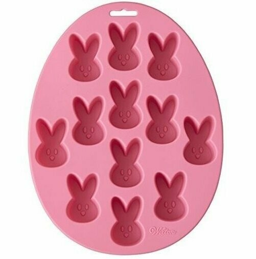 WILTON 2105-5760 Molde De Silicón Forma Conejo Pascua 12 cav