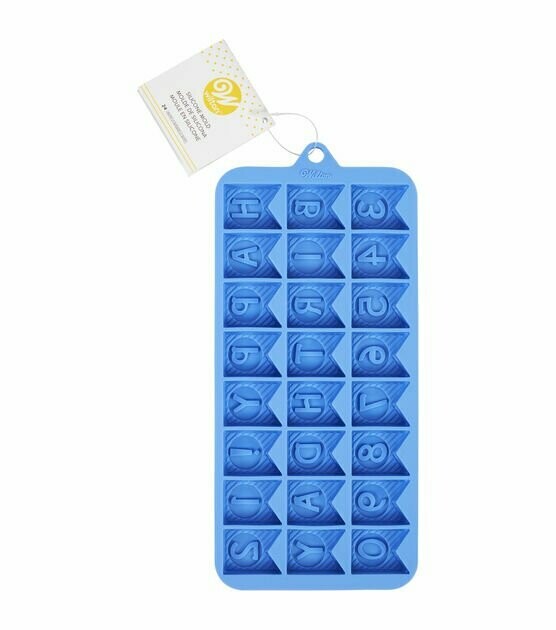 WILTON 2115-0-0122 Molde Silicon HAPPY BIRTHDAY 24 cavidades