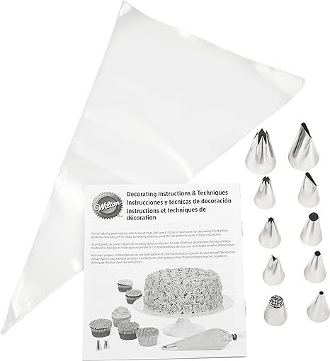 WILTON 2104-1367 Set De Decoración Pasteles Duyas Y Mangas 20 Piezas.
