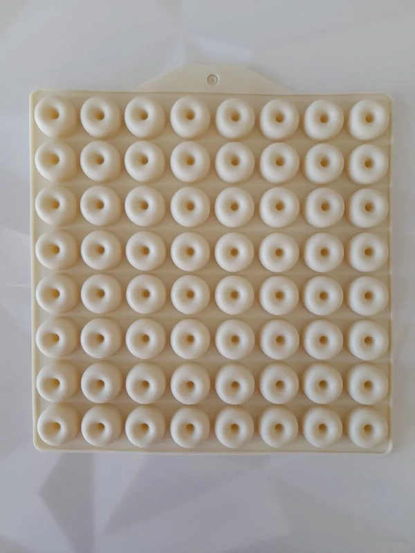 13303912 Molde Silicon Mini Donitas 64 Cavidades.