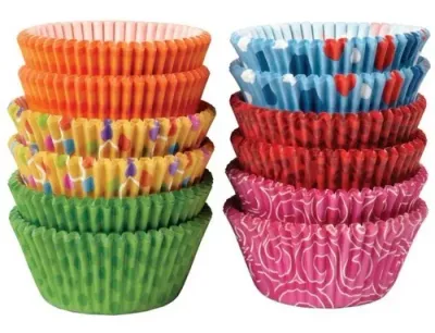 415-8124 WILTON Capacillos Estándar 300 Piezas Coloridos.