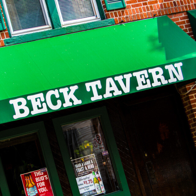 Beck Tavern Green Coaster