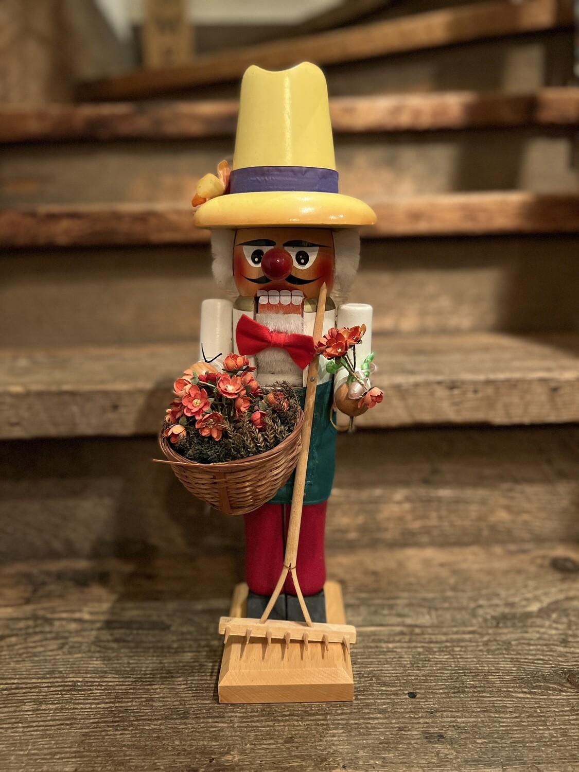 Flower Peddler Nutcracker