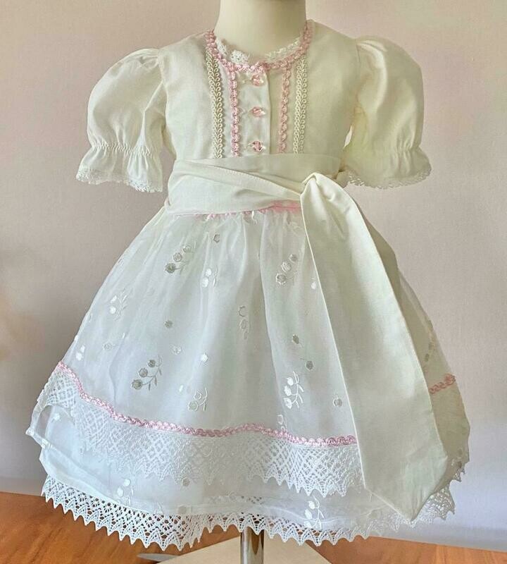 Taufdirndl Couture "Lina Jolie"