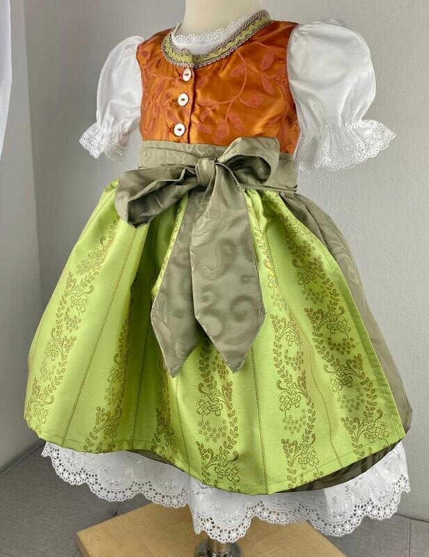 Dirndl  "Kyra"