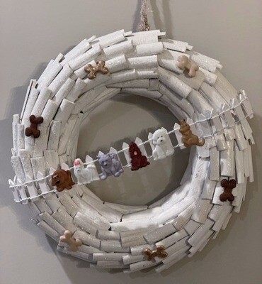Handmade White Wreath with Dogs and Fence Handmade White Wreath with Dogs and Fence