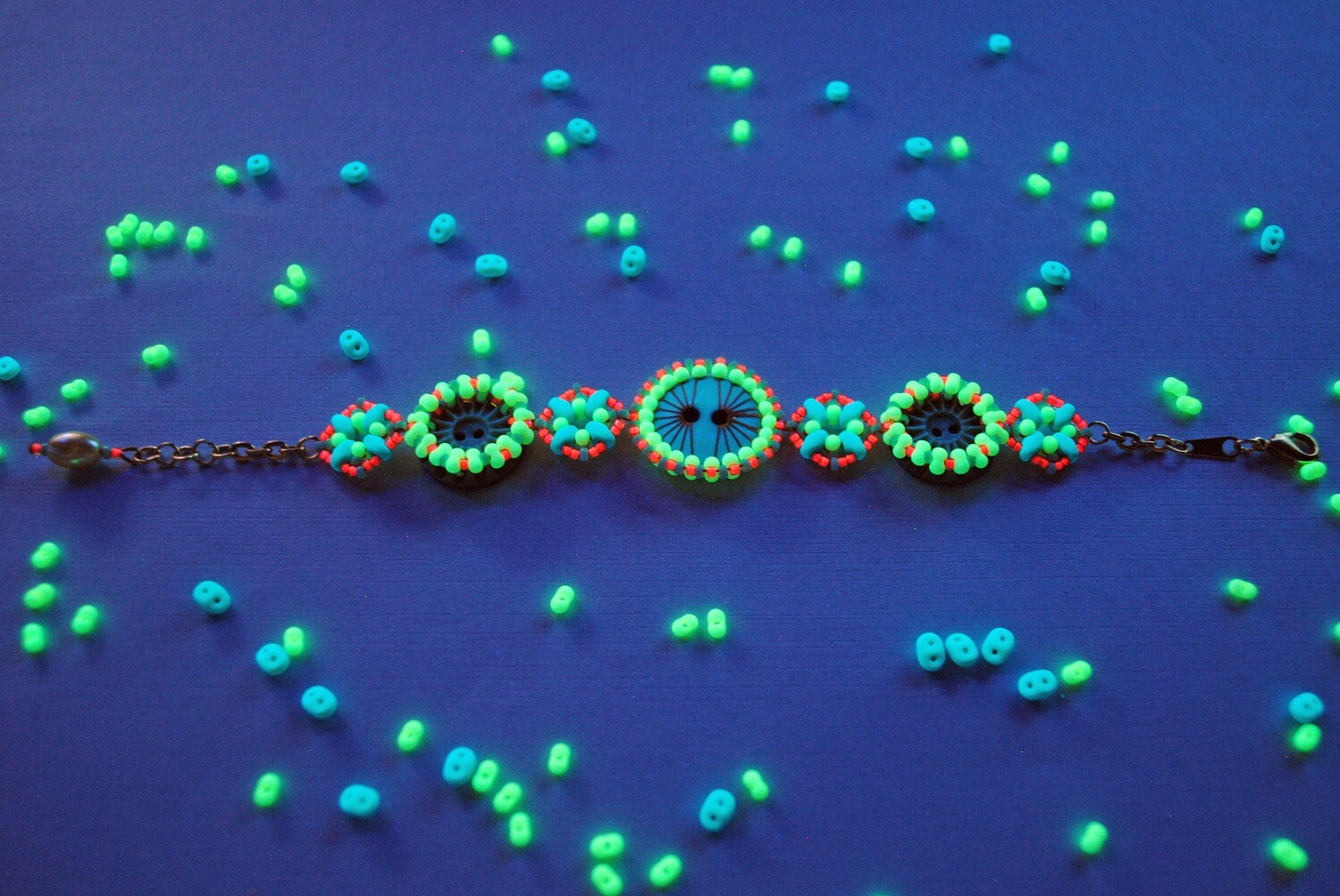 Black Light Glow Button Beaded Bracelet