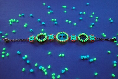 Black Light Glow Button Beaded Bracelet