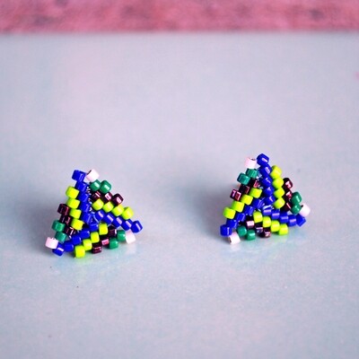 Pinwheel Triangle Ear Studs