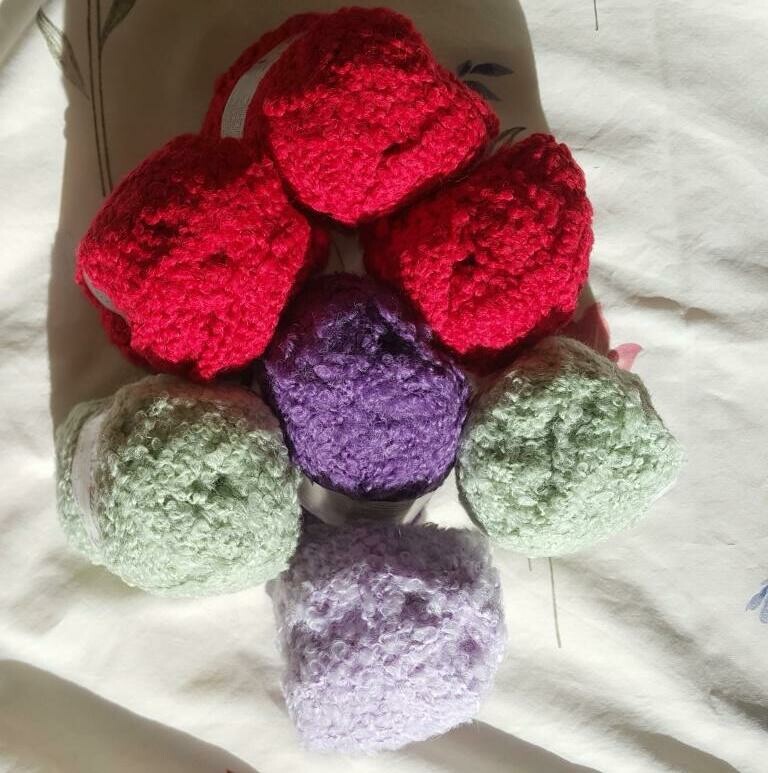 Boucle12ply 100grams -- 100% Aussie alpaca - Scarlet red, Lichen green, Wisteria/light mauve & Lilac/twilight lavender. (2x50g balls) RRP 50g/16.00 ie.$32.00/100g Now 6% off at...