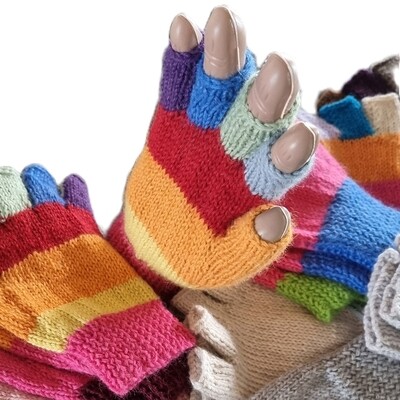 Super Special GLOVE 100% Australian Alpaca one-off multi-color designs (half-finger, open tip glove). One size fits all. Local Aussie design & creation. Luxuriously soft durable warm. RRP 45.00...