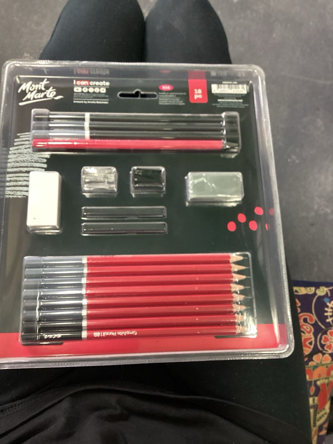 Mont Marte Sketch and Draw 18pc Set