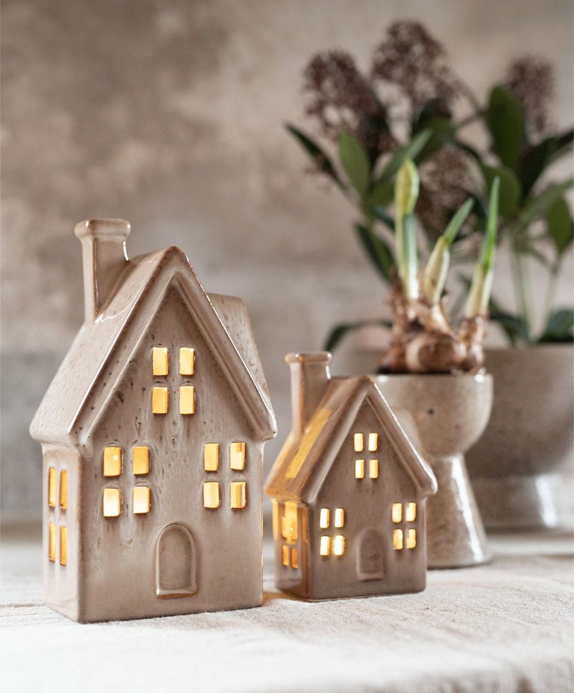 Clay Gingerbread Houses- Wednesday November 12th, 6-8pm