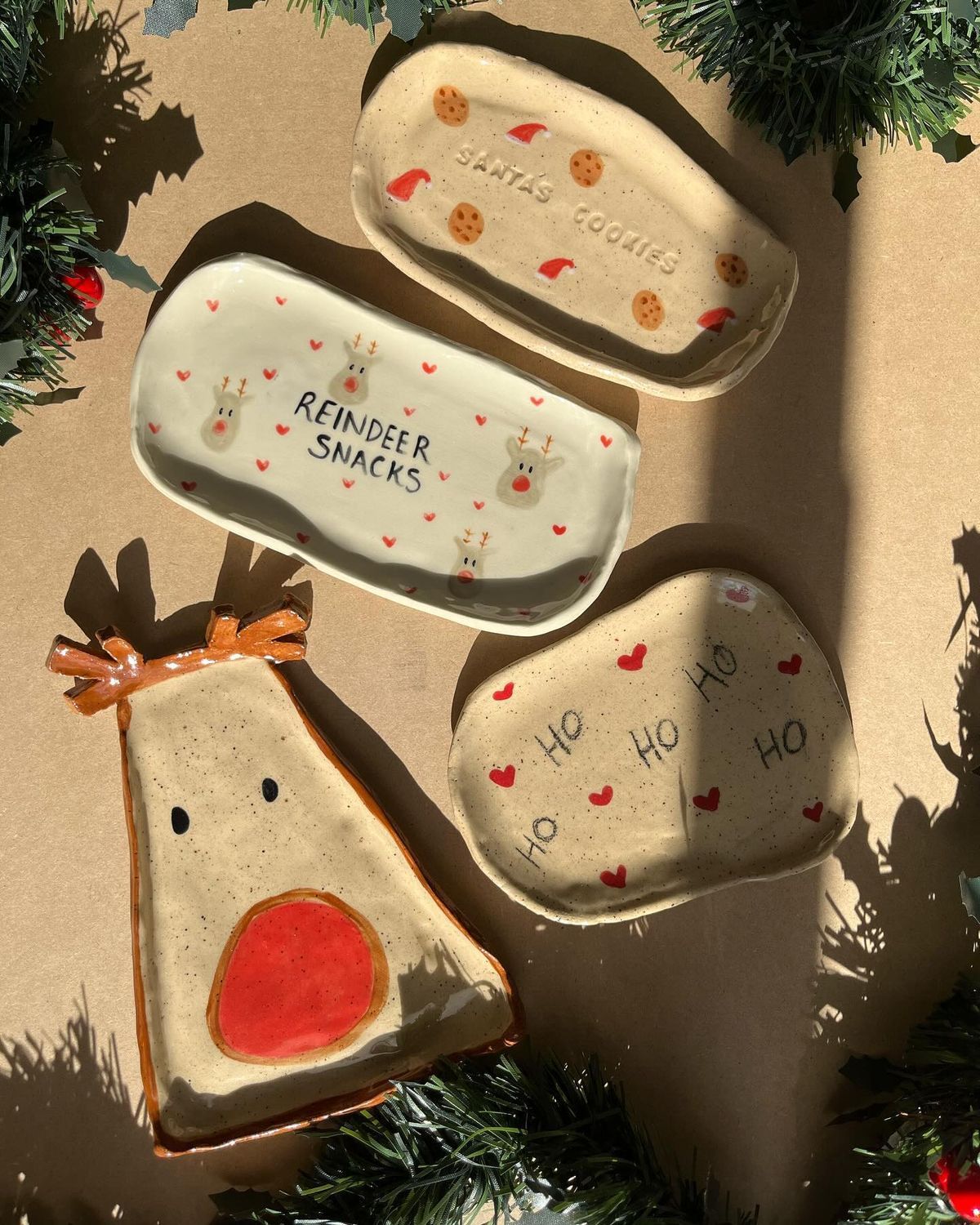 Santa&#39;s Ceramic Snack Plates- Sunday 30th November, 2-4pm