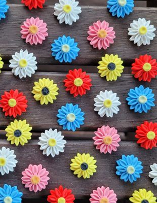 FLOWER | Clay Stud Earrings