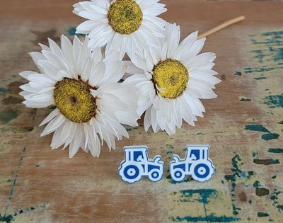 TRACTOR | Dangle &amp; Stud Earrings