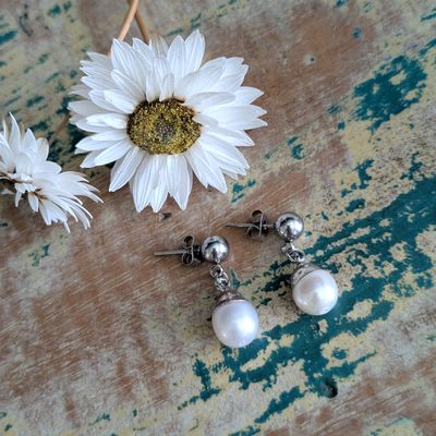 BAROQUE PEARL | Drop stud top earrings
