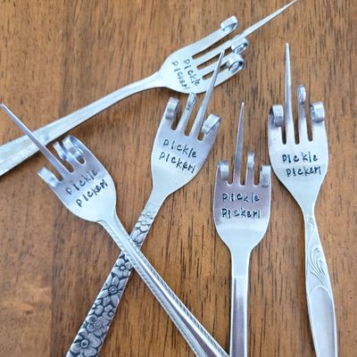 PICKLE PRICKER | Quote Cutlery