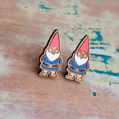 WOODEN EARRINGS