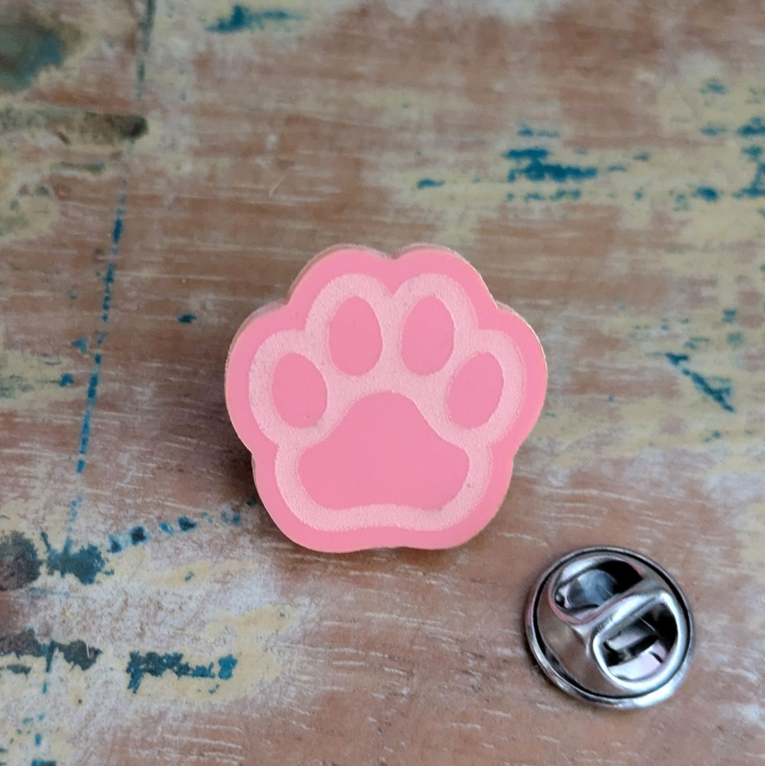 PAW PRINT HAT PIN / LAPEL PIN / BROOCH