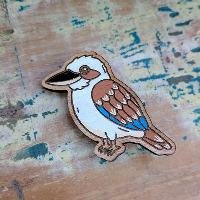 BROOCHES - WOODEN