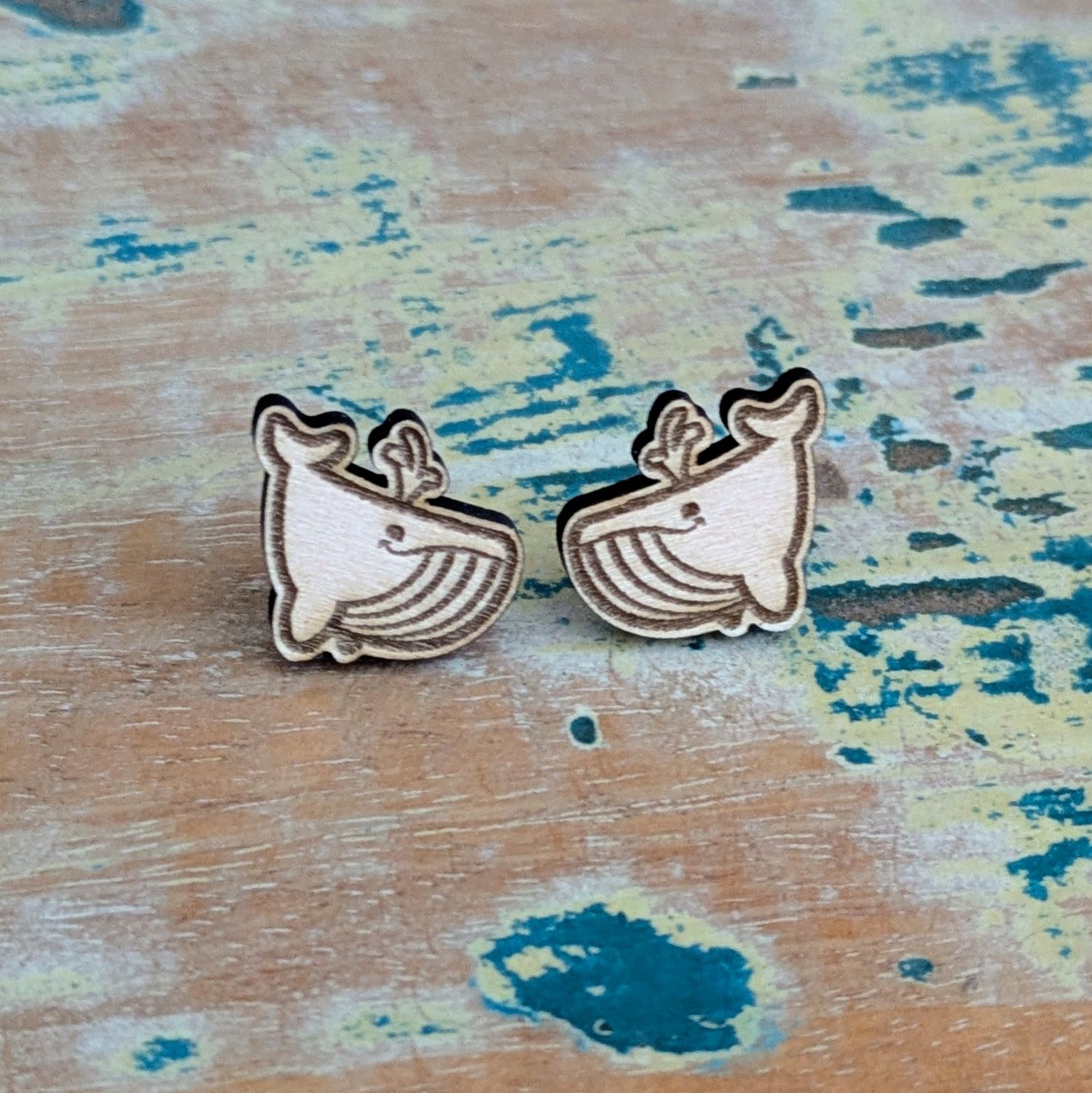 WOODEN PLAIN ANIMALS EARRINGS | Studs