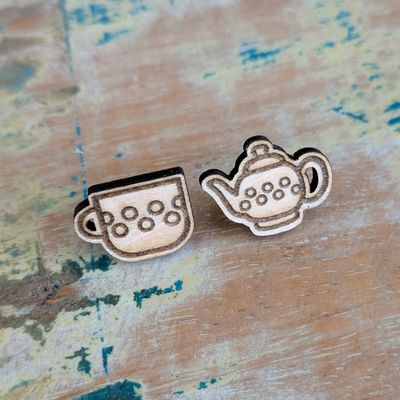 WOODEN PLAIN EARRINGS | Studs