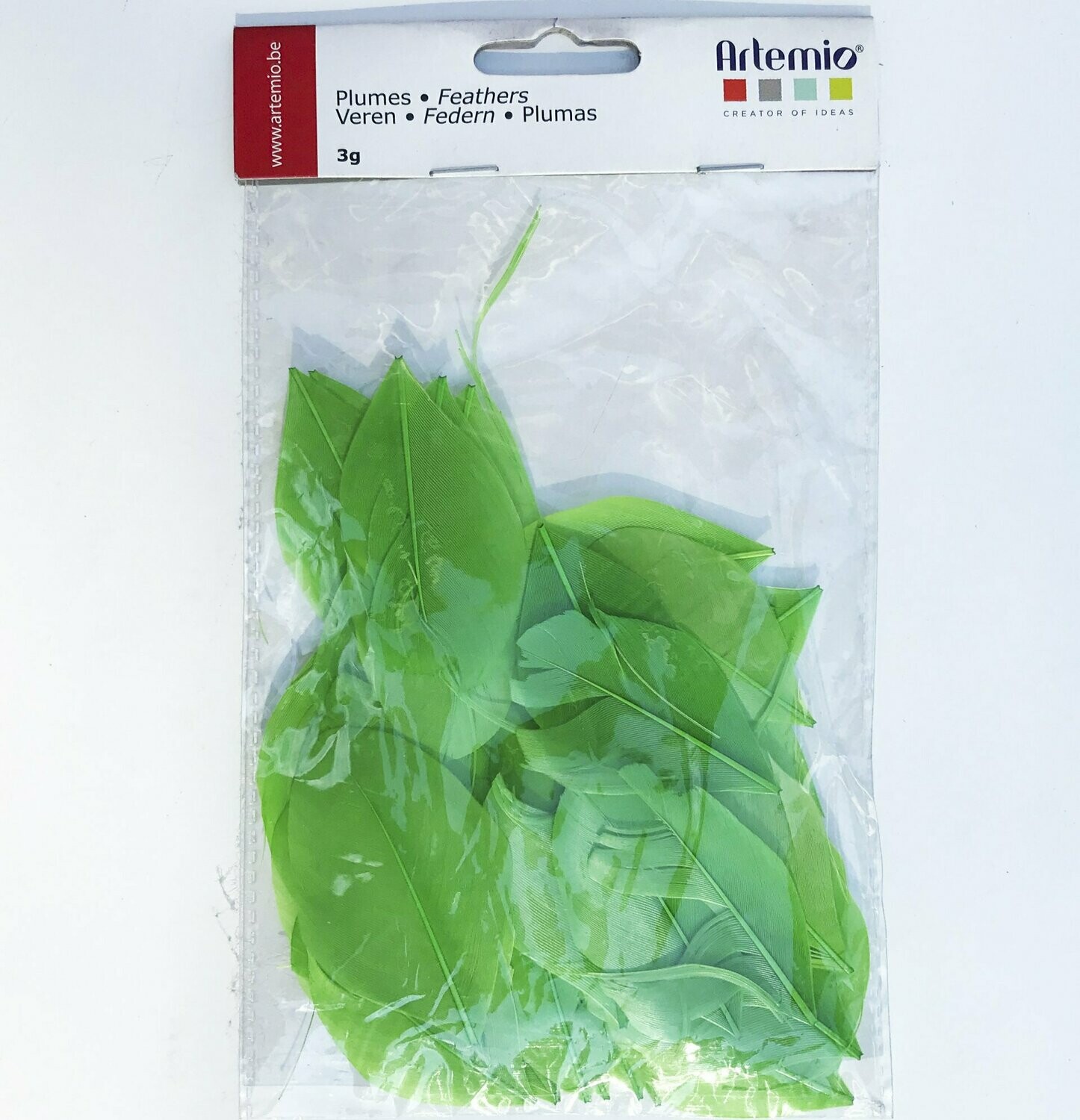 Plumas planas verdes