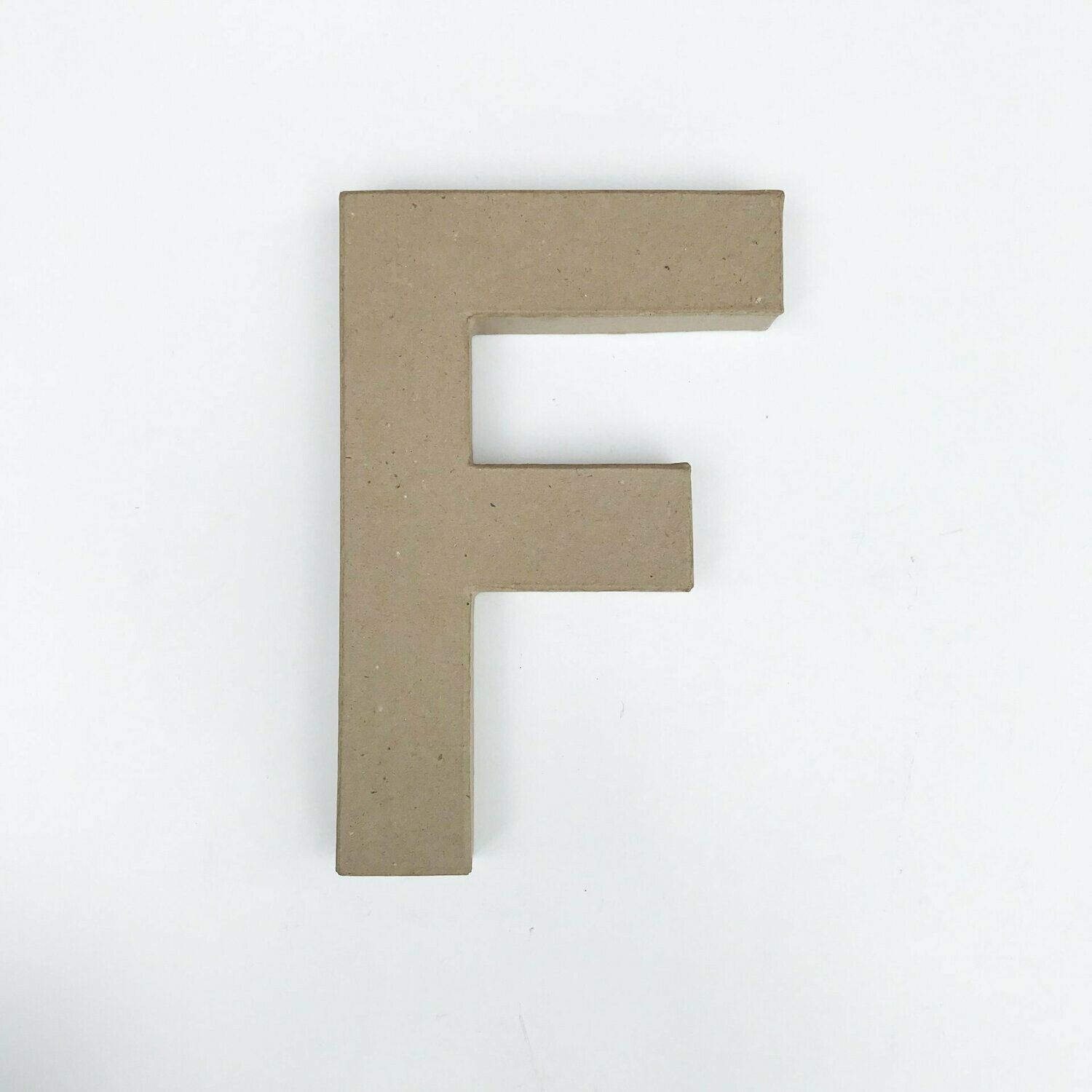 F Letra papel maché
