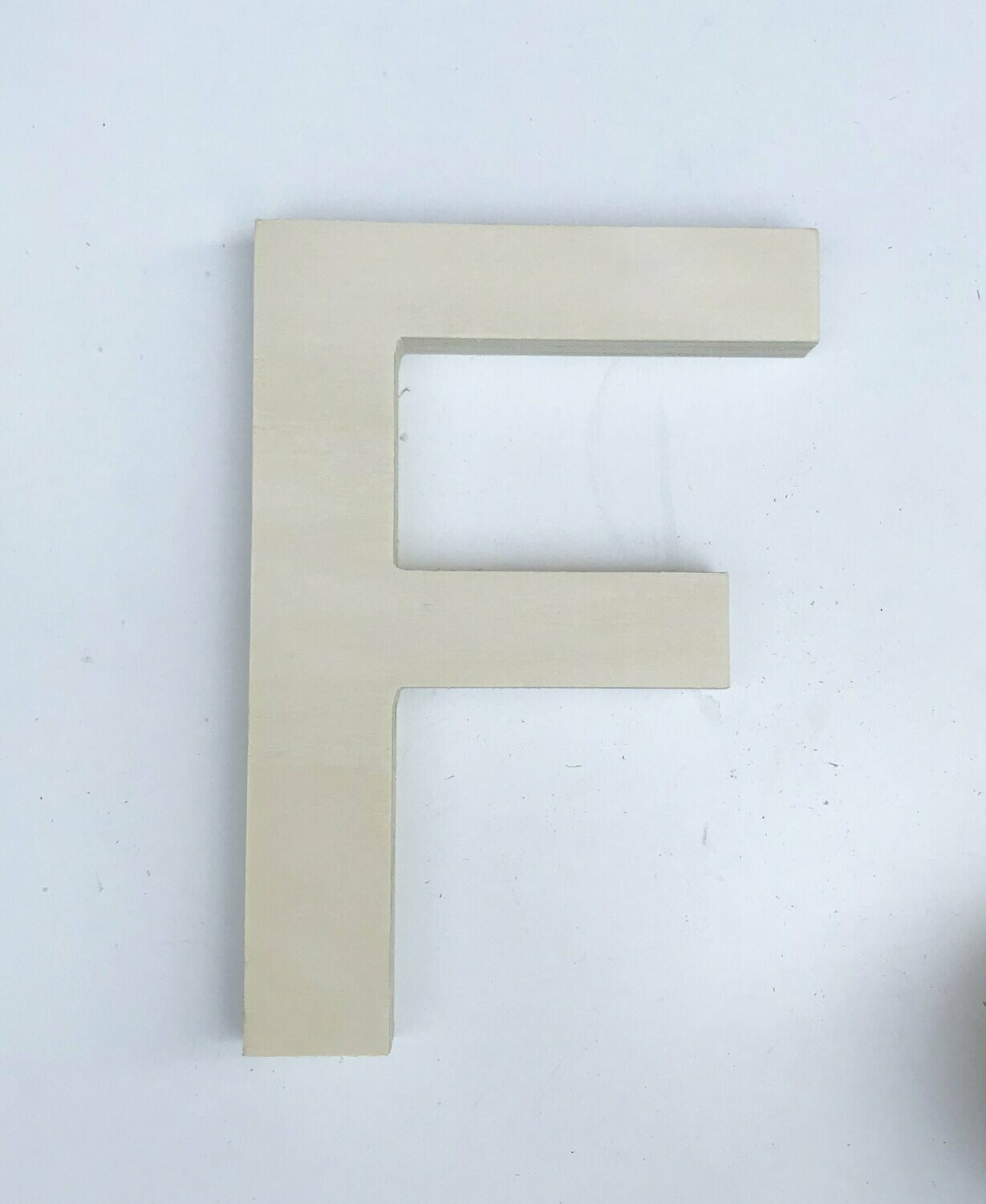 F de madera