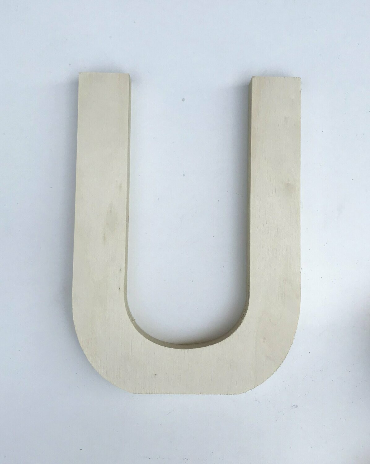 U de madera