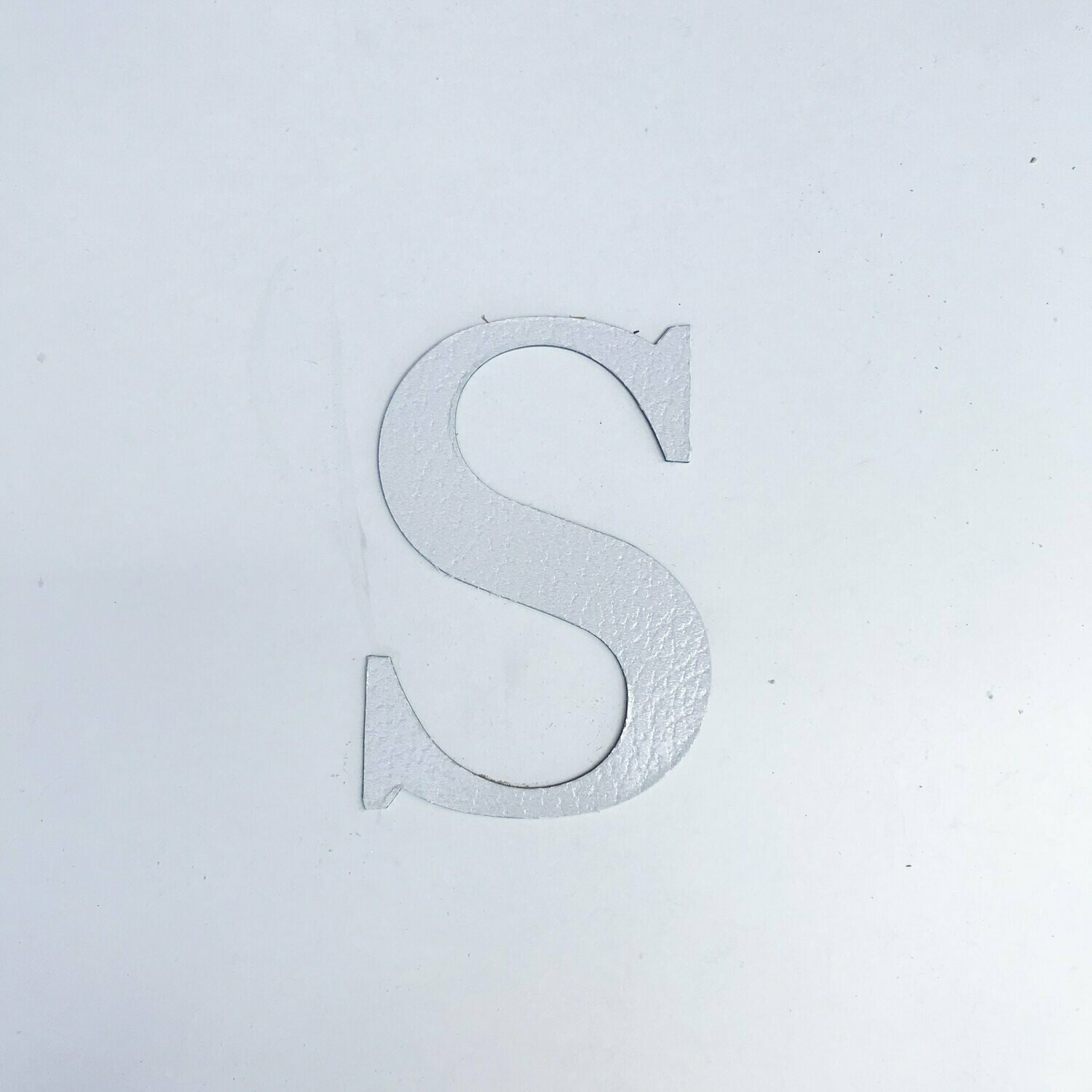 Letras cartón blanco