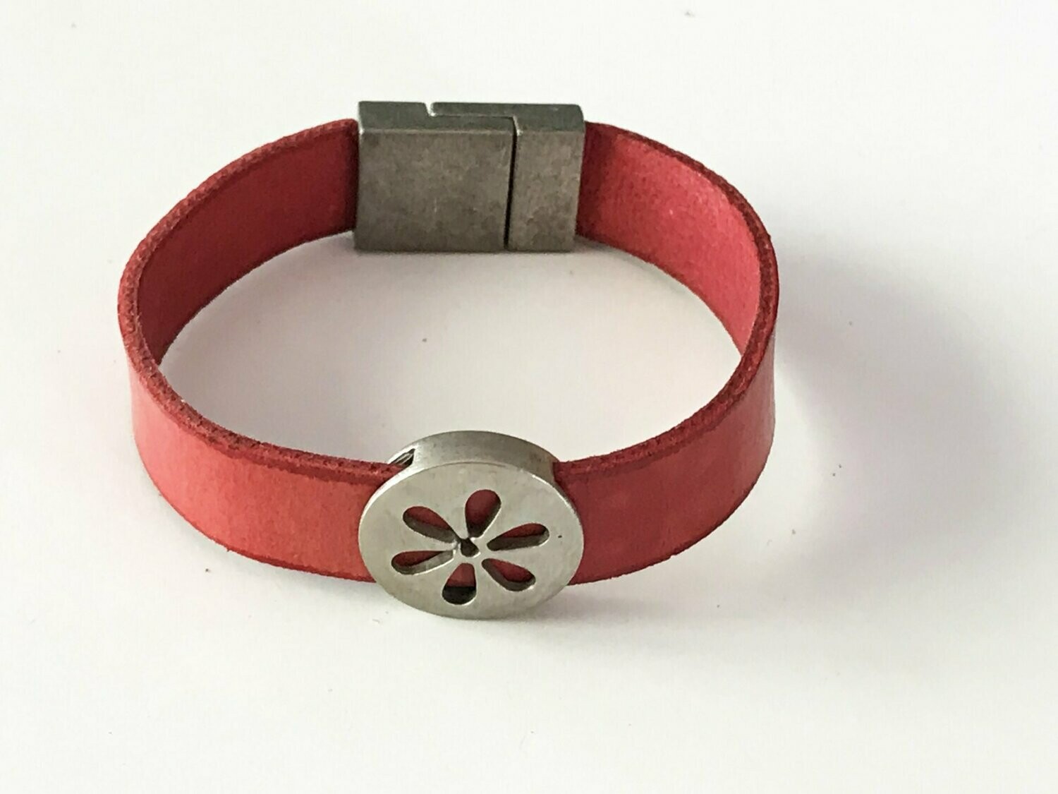 Pulsera cuero y zamak