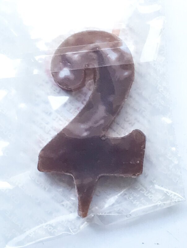 Vela 2 marrón