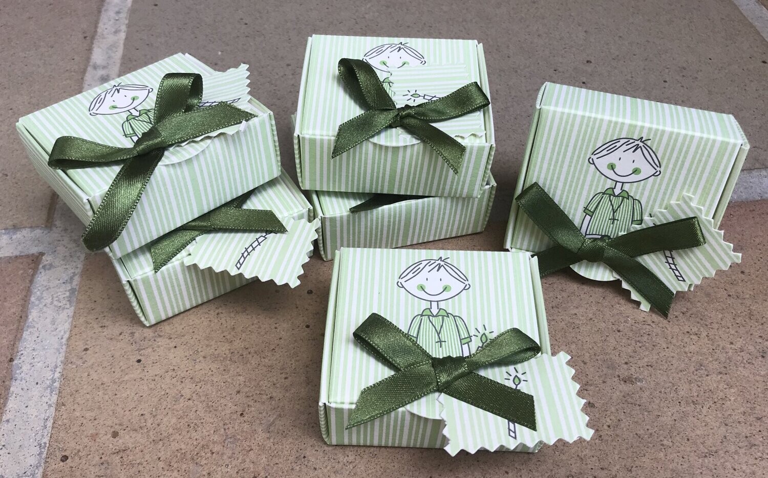 30 Cajas comunión verdes