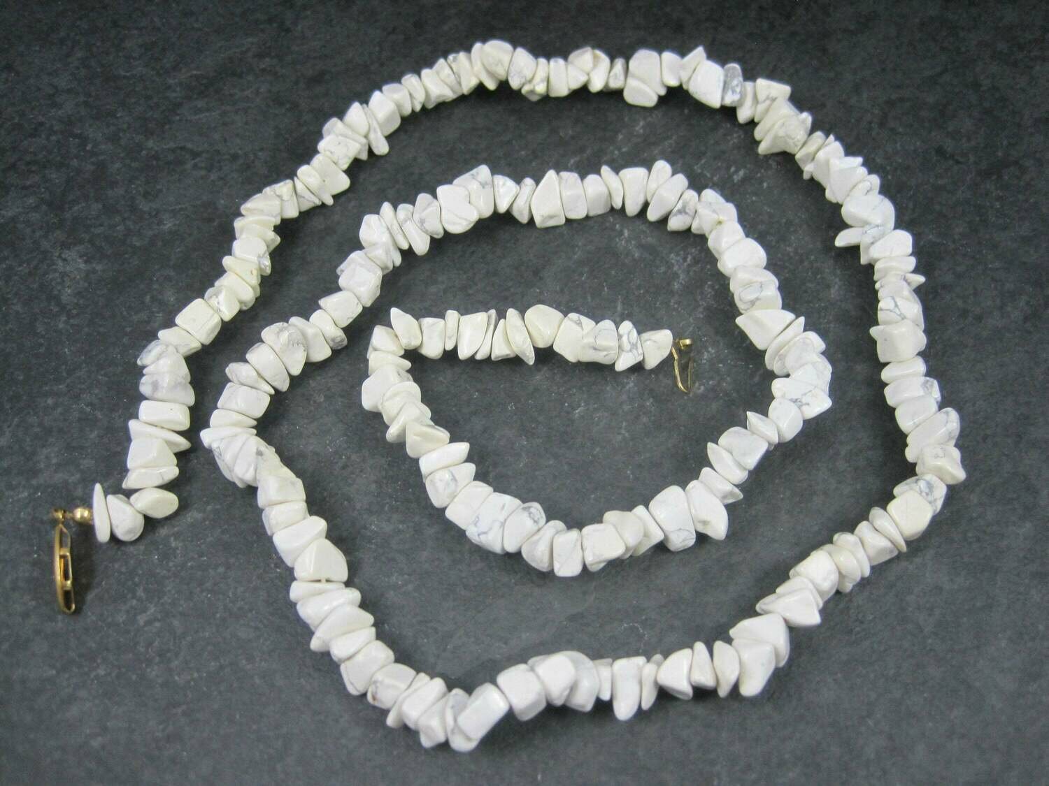 Vintage Howlite Nugget Bead Necklace 30 Inches