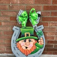 DIY Leprechaun w/ Horseshoe